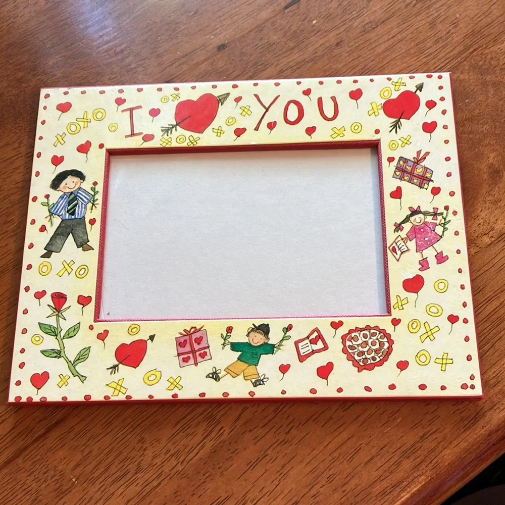 Sweet set of 3 “I love you” picture frames, very good condition!